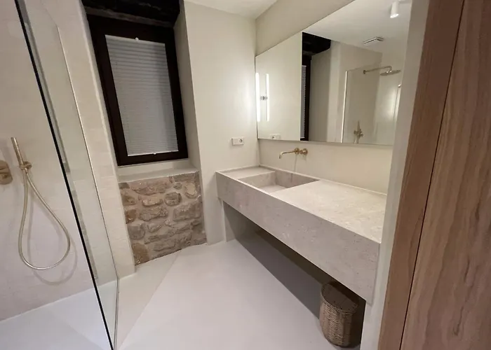 Lantställe Casa Robla Bilar